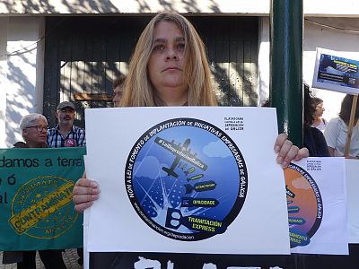 2017-10-06 concentracion Lei depredacion 011.jpg